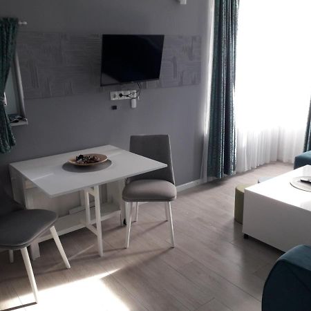 Nest Apartment Яхорина Екстер'єр фото