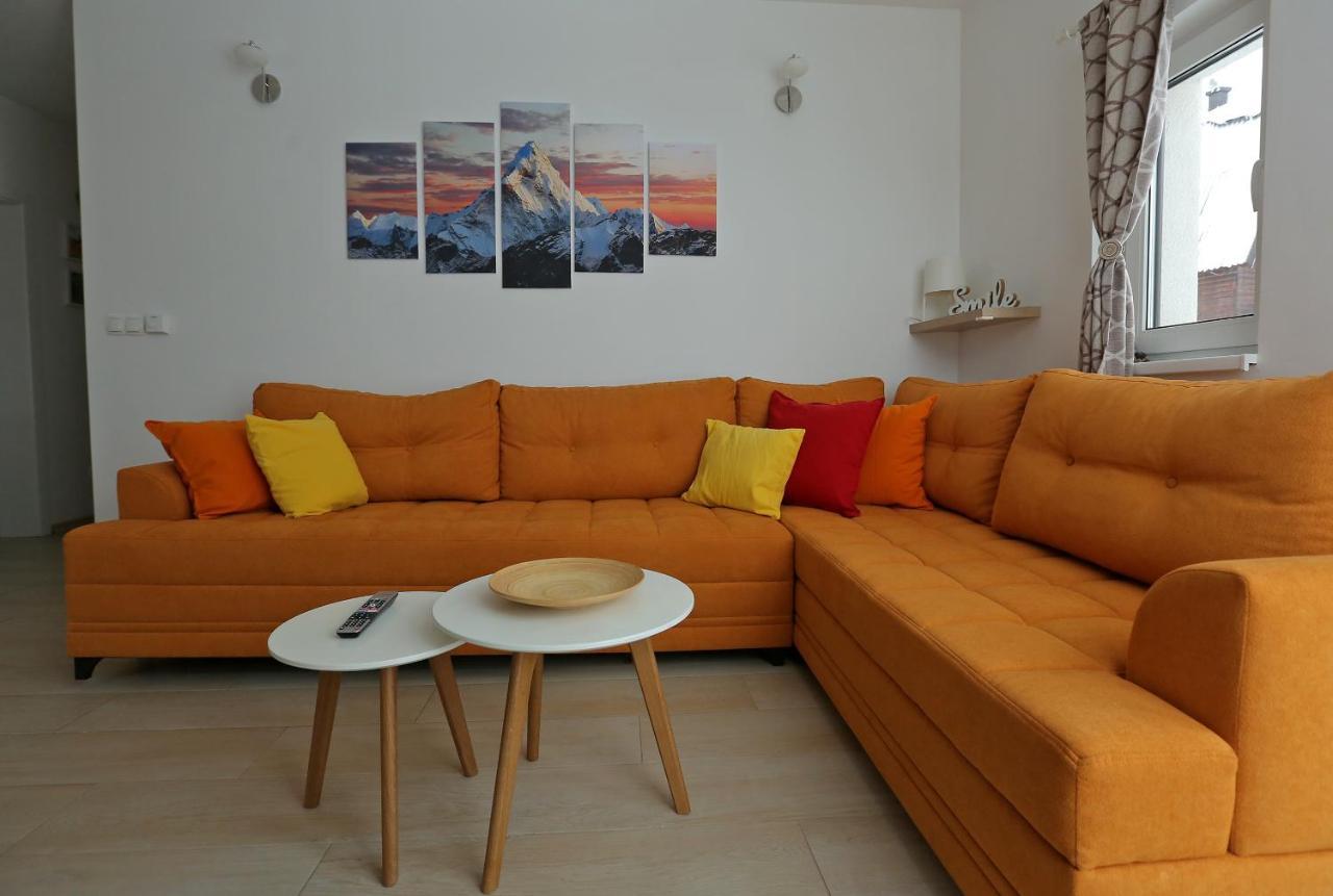 Nest Apartment Яхорина Екстер'єр фото