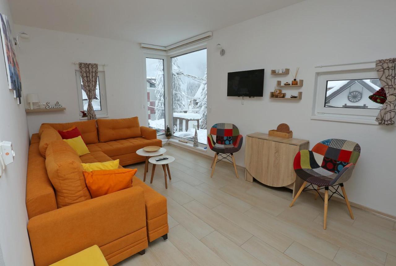 Nest Apartment Яхорина Екстер'єр фото