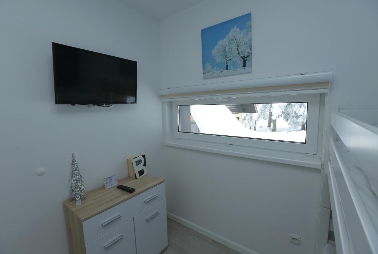 Nest Apartment Яхорина Екстер'єр фото