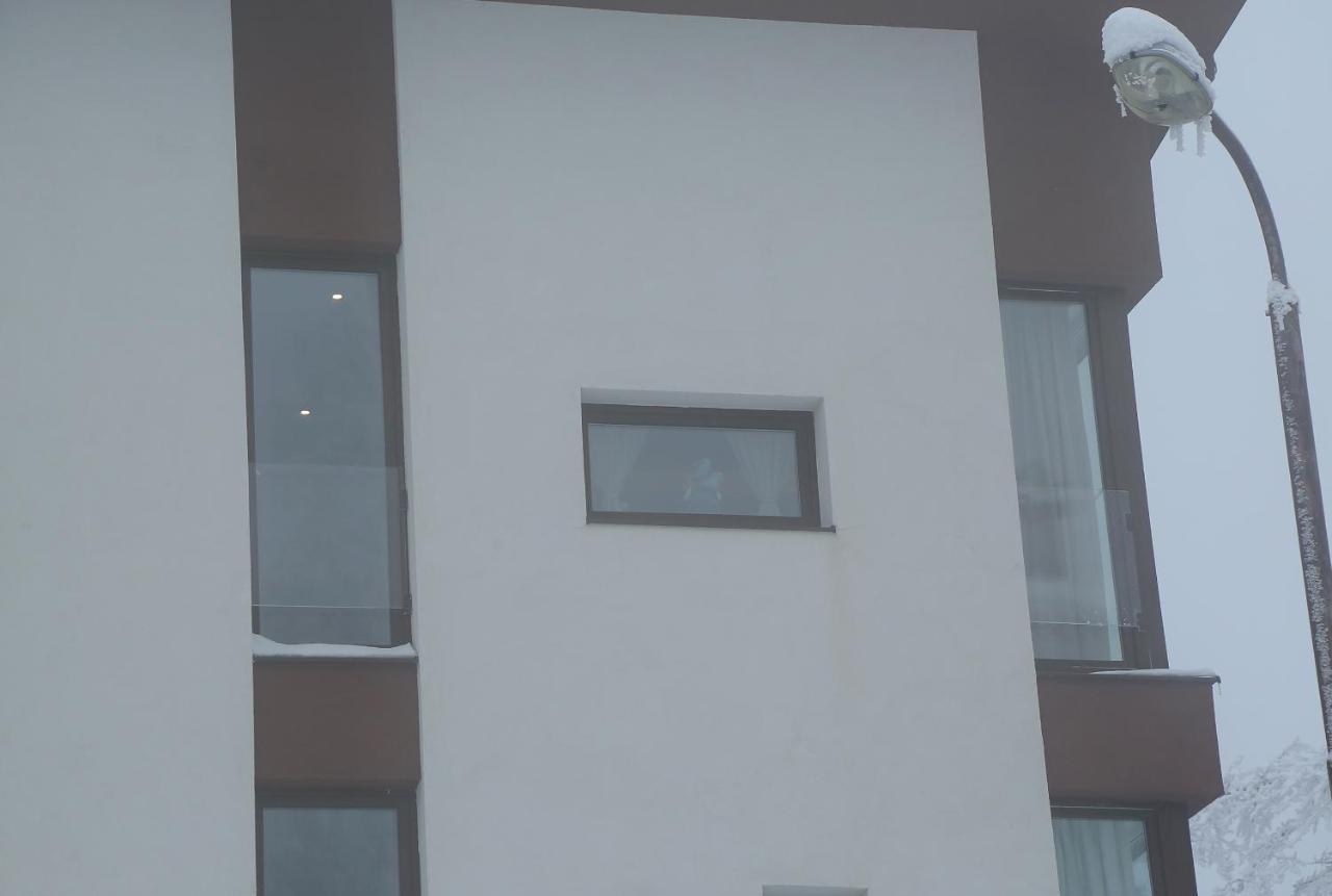 Nest Apartment Яхорина Екстер'єр фото