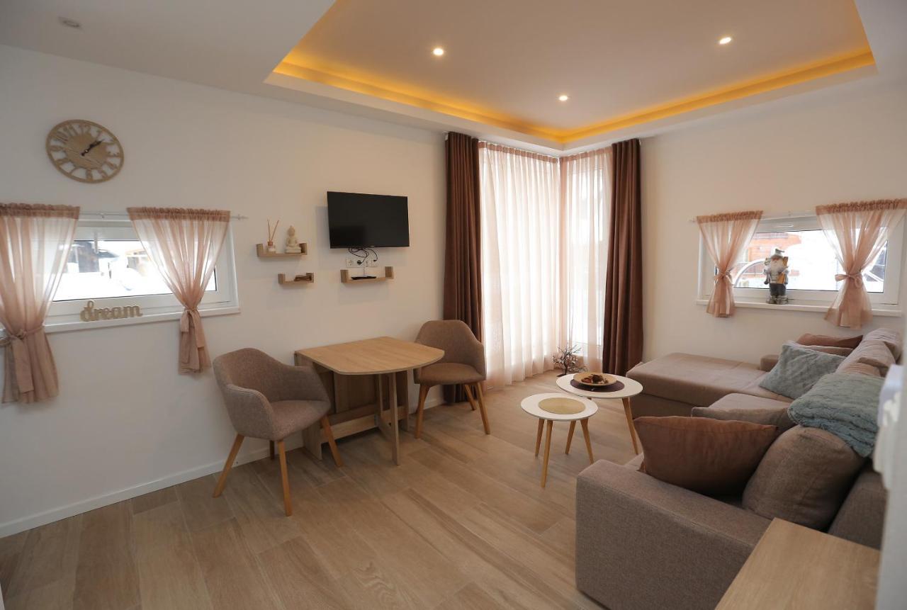 Nest Apartment Яхорина Екстер'єр фото